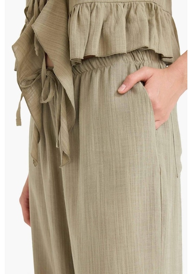 Defacto Wide Leg Çift Cepli Normal Bel Standart Boy Pantolon D1009ax25spkh459 Haki
