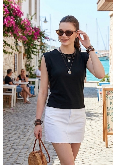 Lela Pamuklu Bisiklet Yaka Kolsuz Bayan T Shirt 5864019 Siyah