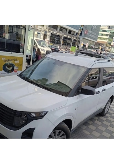 Ford Courier Üst Port Bagaj Tavan Çıtası 2024 Sonrası Siyah