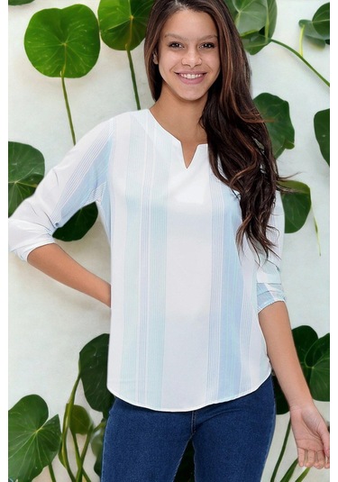 Kadın Mavi Yakası Yırtmaçlı Krep Bluz Truvakar Kol Çizgili Ve Giy Çık - Tesettüre Uygun Açık Mavi