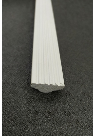 Dekoratif Boyanabilir Duvar Çıtası Hazır Kesimli 2,5 Cm Çıta