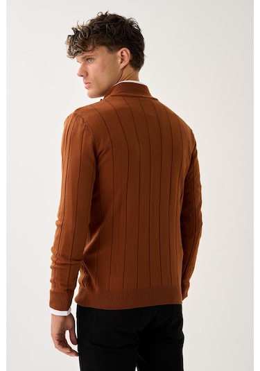 Dikey Dokuma Desenli Fermuarlı Triko Kazak Kiremit