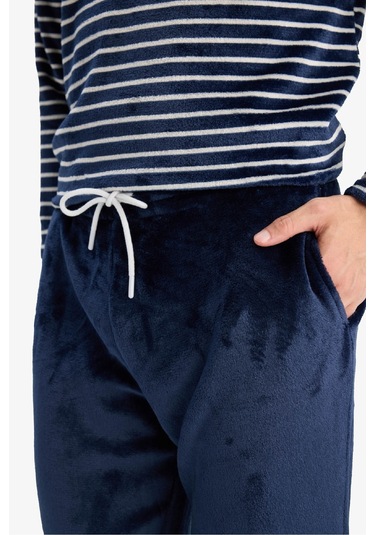 Defacto Pijama Takımı Regular Fit Çizgili Uzun Kollu Üst Welsoft Pelüş Uzun Alt A3443ax25wnnv135 Lacivert
