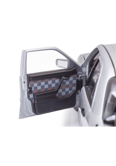 1:18 Norev 1993 Mercedes Benz C Class C36 Amg W202