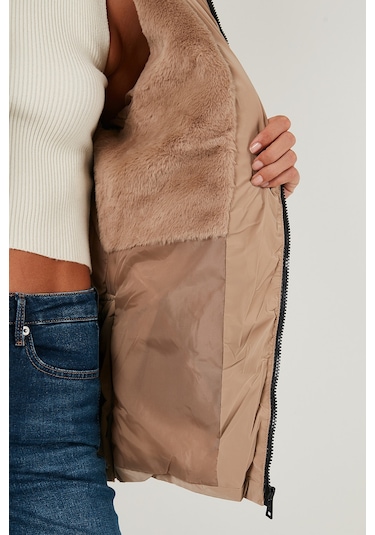 Lela Kapitoneli Slim Fit Çıkarılabilir Kapüşonlu Bayan Mont 497Mara Bej