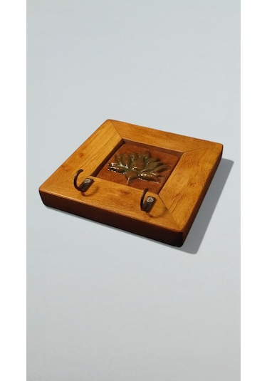 Anahtarlık Duvar Panosu Lotus Çiçeği Askılık Tablo 14,5 14,5 2,5 Cm Ahşap