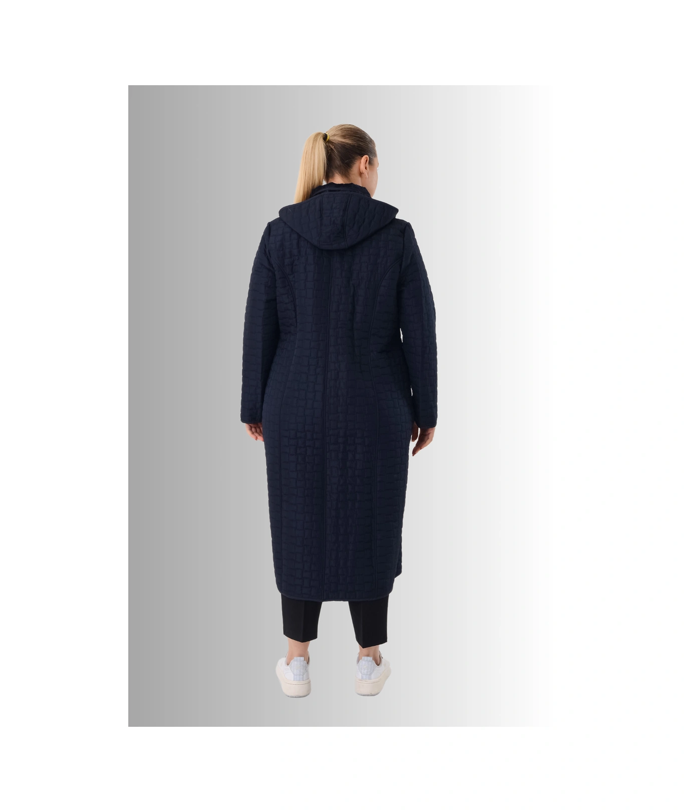 Büyük Beden Lacivert Renkli Kapşonlu Uzun Kapitone Mont Lacivert