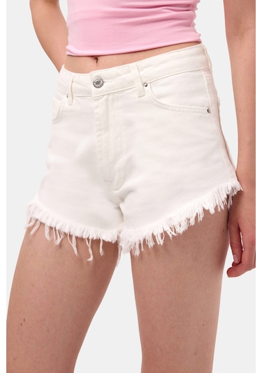 Itsbasic Kadın Kırık Beyaz 7s6-101 Mini Paça Püsküllü Denim Şort