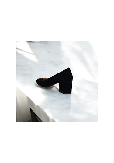 Fiyra 7028 Siyah Süet 5cm Kare Topuklu Bayan Stiletto Ayakkabı Siyah Süet