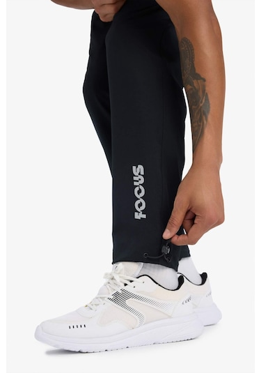 DeFactoFit Slim Fit Dar Kesim Çift Cepli Dokuma Sporcu Jogger C2833AX25SMBK81