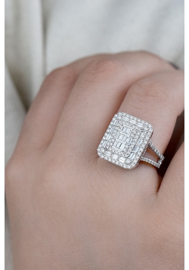 1.50 Ct Baget Pırlanta Modern Tasarım Yüzük