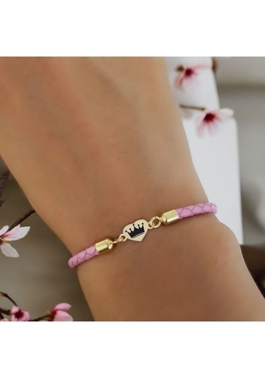 Archin Taç Temalı Pembe Derili Kalp Figürlü 14 Ayar Altın Plakalı Hediye Bileklik-473sembol Taç