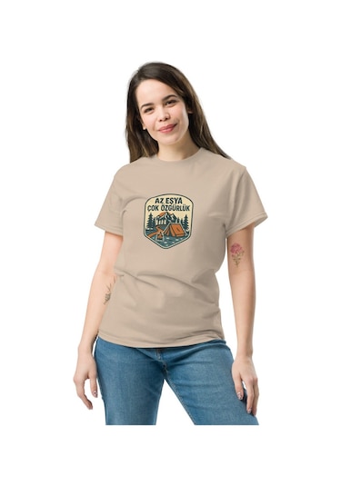 Wildstyle Az Eşya Çok Özgürlük Renkli Kamp Doğa Minimalist Baskılı Unisex Bisiklet Yaka Pamuklu Tişört Camel