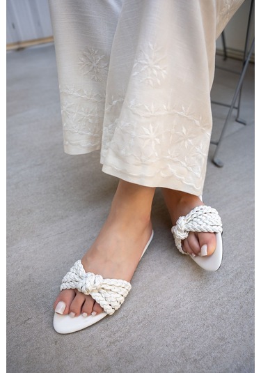 Mirim Örgü Detaylı Kadın Terlik Beyaz