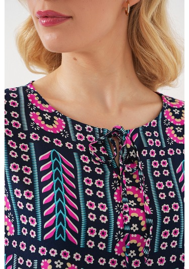 Kadın Desenli Kısa Kol Bluz 969 - Lacivert Lacivert