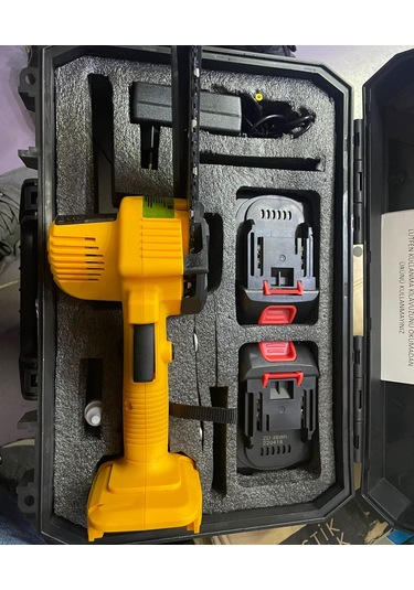Robustech CS-100 20V 2.0Ah Akülü Zincirli Ağaç Kesme