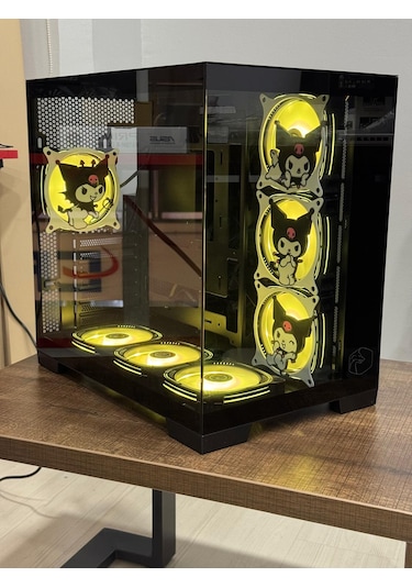 Gametech Kuromi Karakterli 7 Rgb Fanlı Akvaryum Kasa Siyah