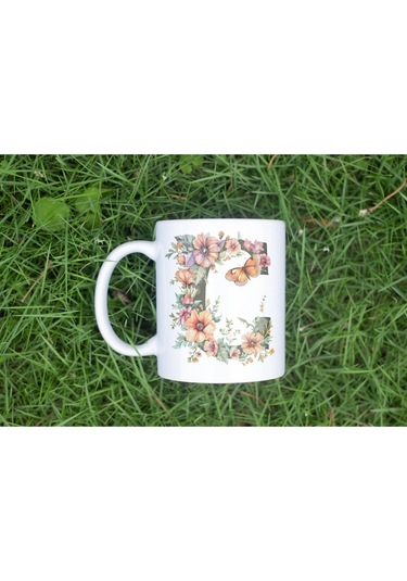 C Harfi Çiçekli Kupa Bardak - Soft Renk Çiçek Ve Kelebek Desenli Zarif Kahve Kupası - Bohem Beyaz