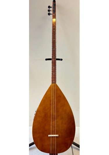 Artemis Ekolayzırlı Uzun Sap Dut Bağlama