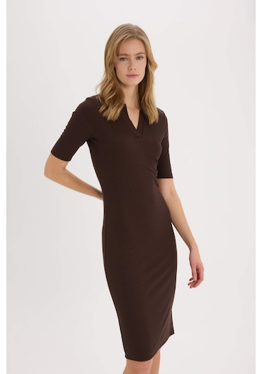 DeFacto Bodycon Vücudu Saran Polo Yaka Basic Düz Fitilli Kaşkorse Kısa Kollu Midi Elbise E6806AX25SPBN267