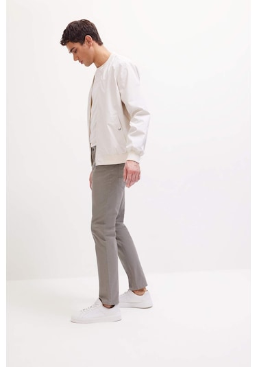 DeFacto Yazlık Gabardin Chino Kanvas Pantolon Slim Fit Dar Kesim Dar Paça Cepli B2089AX25SPKH454