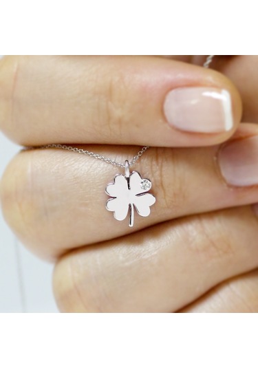 Altın Sepeti Beyaz Altın Pırlanta Mini Yonca Kolye As92pkl Beyaz