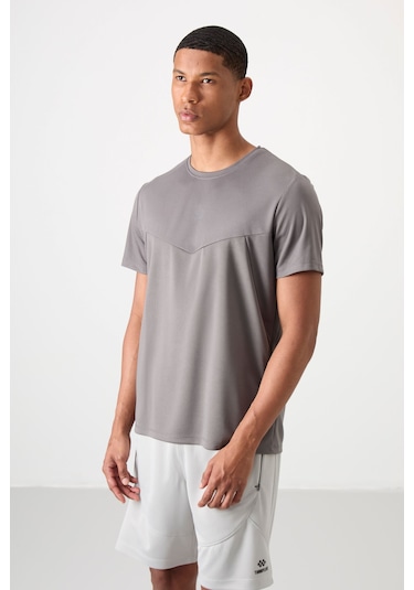 Tommy Life Koyu Gri Polyester Nefes Alan Dokulu İnce Esnek Standart Fit Erkek Performans T-shirt - 88391 Koyu Gri Tommy Life Koyu Gri Polyester Nefes Alan Dokulu İnce Esnek Standart Fit Erkek Performans T-shirt - 88391 Koyu Gri