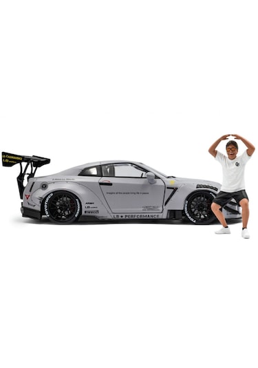 1:18 Solido 2024 Nissan Gtr R35 Liberty Walk Edition With Wataru Kato Figurine