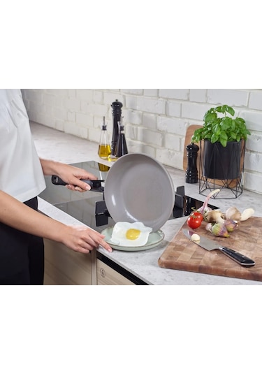 Fissler Ceratal Classic Seramik Tava - 28 Cm Krem