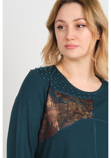 Detay Triko Kadın Boncuk İşlemeli Parlak Desenli Uzun Kol Anne Bluz 5744 Zümrüt Zümrüt