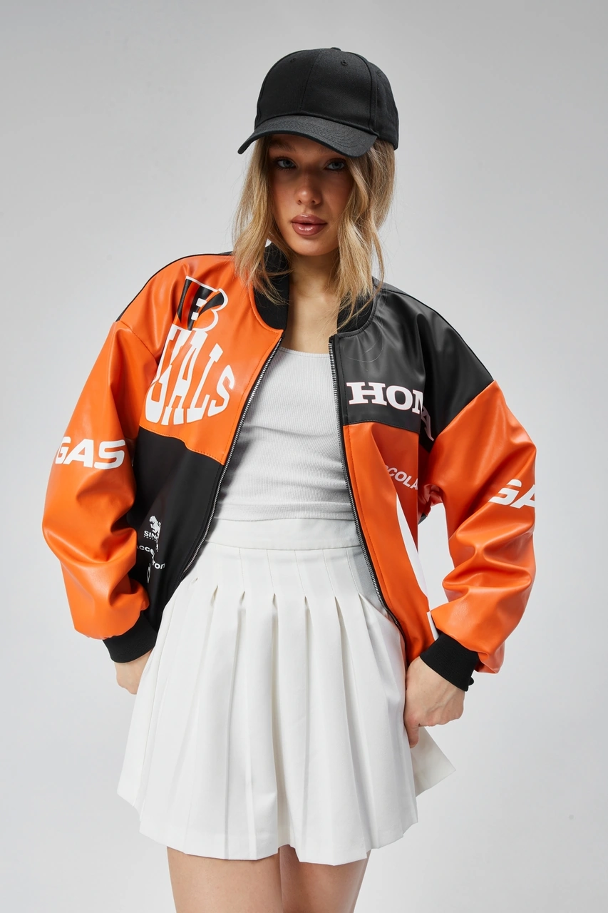 Kadın Oversize Baskılı Deri Motorcu Montu Fermuarlı Yarışçı Ceket Astarlı Bomber Kolej Mont Oranj Kadın Oversize Baskılı Deri Motorcu Montu Fermuarlı Yarışçı Ceket Astarlı Bomber Kolej Mont Oranj