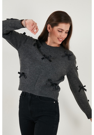 Lela Premium Regular Fit Bisiklet Yaka Fiyonk Detaylı Triko Bayan Kazak 680Kz00155 Antrasit