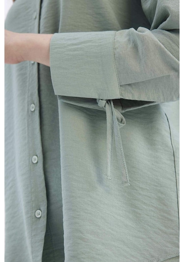 DeFacto Regular Fit Basic Düz Uzun Kollu Gömlek C3819AX25SPGN1110 DeFacto Regular Fit Basic Düz Uzun Kollu Gömlek C3819AX25SPGN1110