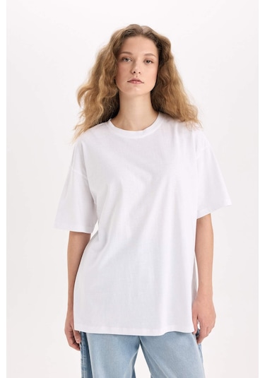 DeFacto Oversize Geniş Kalıp Basic Düz Bisiklet Yaka Kısa Kollu Beyaz Tişört V4136AZ25SMWT34