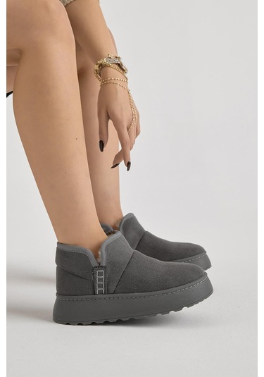 Kalın Poli Taban İçi Astarlı Süet Görünümlü Kadın Füme Günlük Bot Tbprf005 Füme