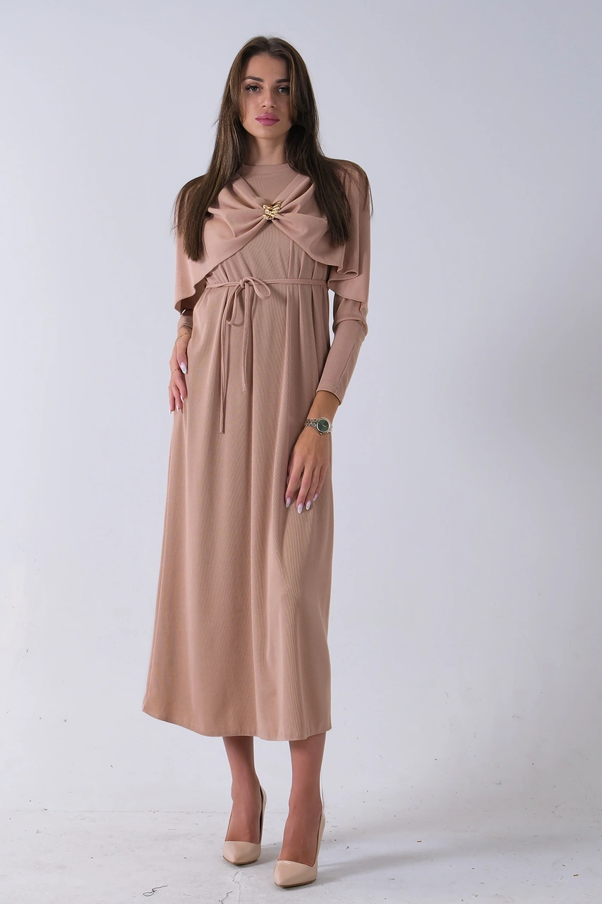 Feminist Bej Bisiklet Yaka Kendinden Şal Detaylı Broşlu Bel Bağlamalı Elbise 4571580.55 Bej