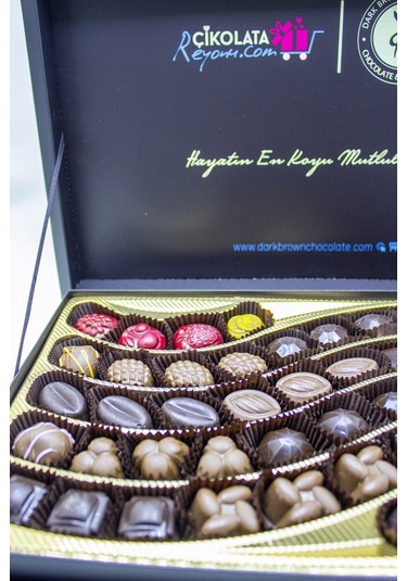 Dark Brown Hediyelik Çikolata 48 Adet Spesiyel Türüf Çikolata Kutusu Gerçek Çikolatadan