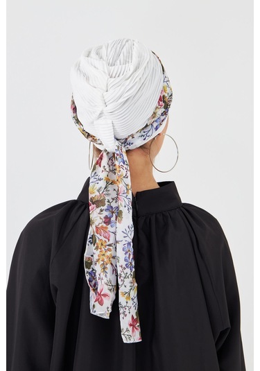 Krem Şapkalı Tesettür Bone Kesik Elyaf Desenli Şifon Kemerli 1902 Krem