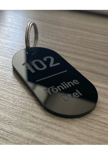 Siyah Parlak Kişiselleştirilebilir Otel Bungalov Apart Anahtarlık