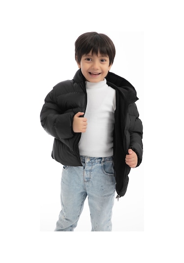 Erkek Çocuk Siyah Içi Polarlı Kapüşonlu Şişme Kışlık Mont Siyah