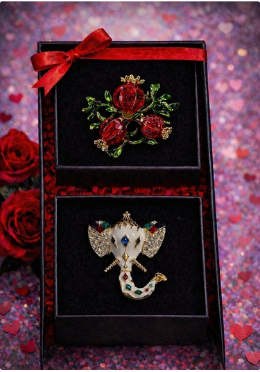 Nar Broş & Ganesh Fil Broş Hediye Seti Şans Ve Bereket Sembollü Şık Kadın Hediyesi Çelik