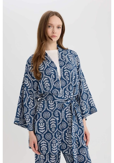 DeFacto 	Relax Fit Desenli Kuşaklı Kimono D5443AX25SPBE399 Mavi