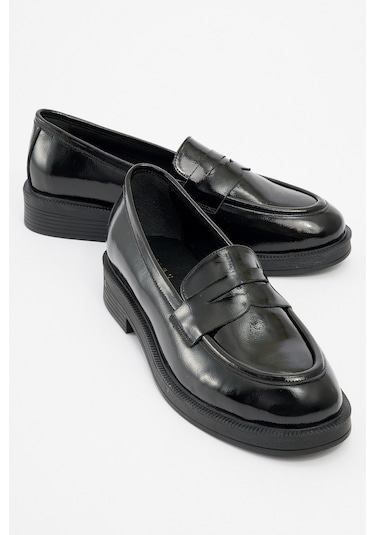Pline Siyah Rugan Hakiki Deri Kadın Loafer Ayakkabı Siyah Rugan
