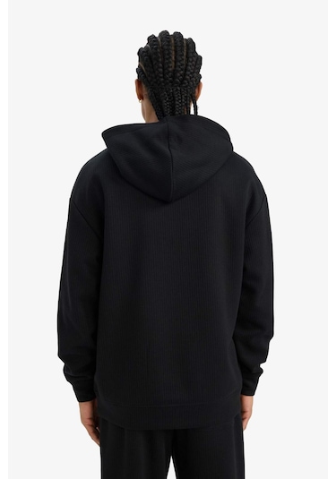 Defacto Boxy Fit Kapüşonlu Jakarlı Sweatshirt E9308ax25aubk81 Siyah Defacto Boxy Fit Kapüşonlu Jakarlı Sweatshirt E9308ax25aubk81 Siyah