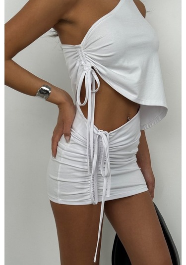 The İstanbul Asansörlü Tek Omuz Asimetrik Bluz Beyaz