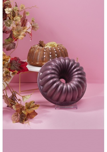 Taç Dilim Döküm Kek Kalıbı Vişne