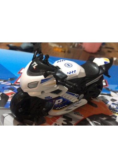 Oyuncak Sürtmeli Polis Motorsikleti 15 Cm Beyaz Model Motorsiklet