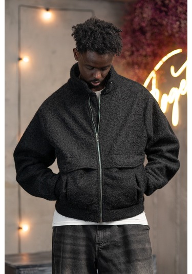 Oversize Crop Model Yan Cepli Astarlı Kırçıllı Mont Siyah