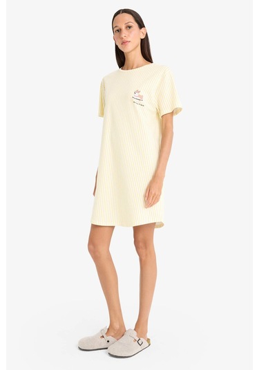 Defacto Regular Fit Bisiklet Yaka Baskılı Kısa Kollu Gecelik-fall İn Love F1614ax25smyl118 Sarı