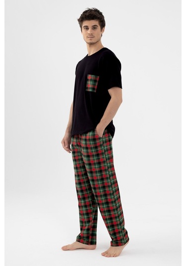 Erkek Kısa Kollu Pamuklu Ön Cep Detaylı Yeşil - Kırmızı Ekose Desenli Pijama Takımı Ke30304.34 Yeşil Erkek Kısa Kollu Pamuklu Ön Cep Detaylı Yeşil - Kırmızı Ekose Desenli Pijama Takımı Ke30304.34 Yeşil